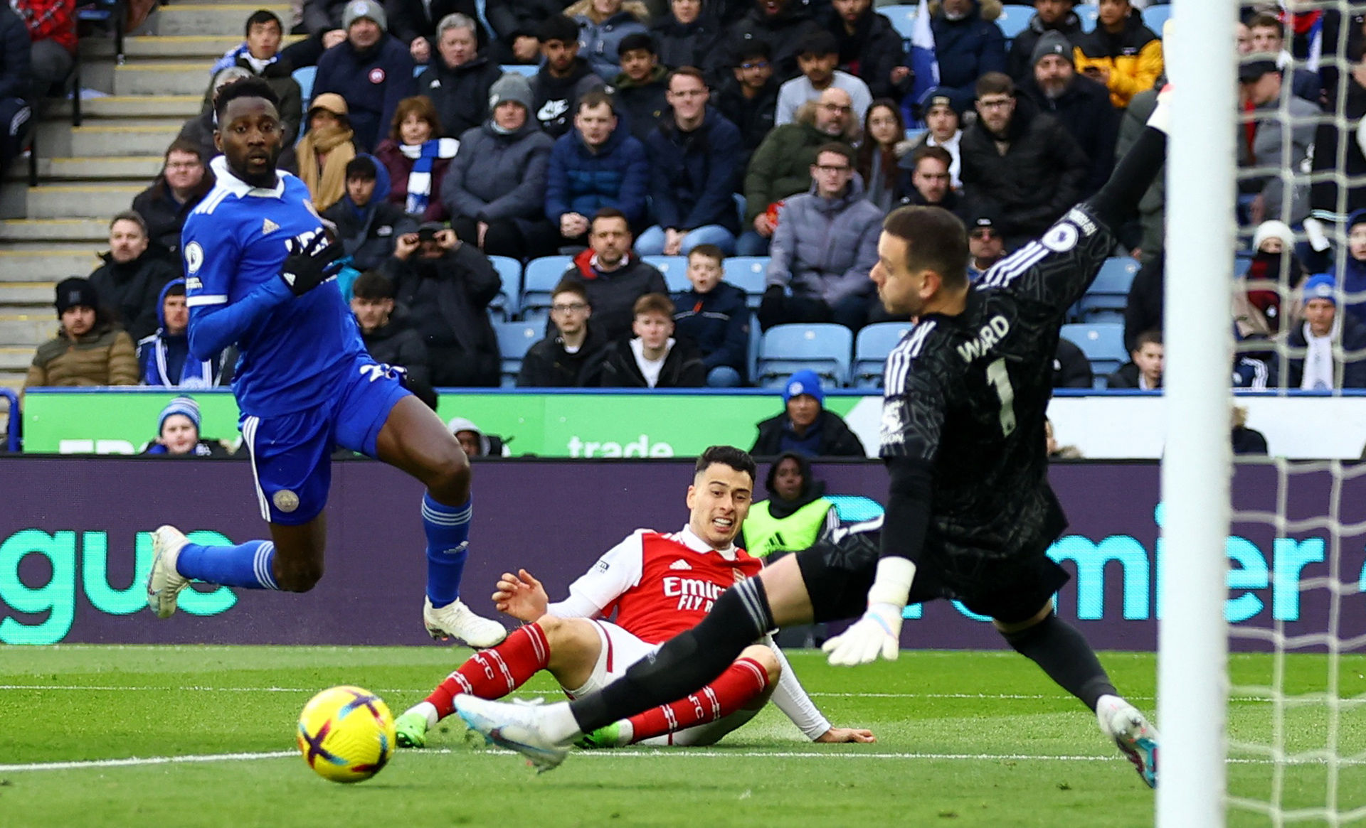 围绕这一主 围绕这一主