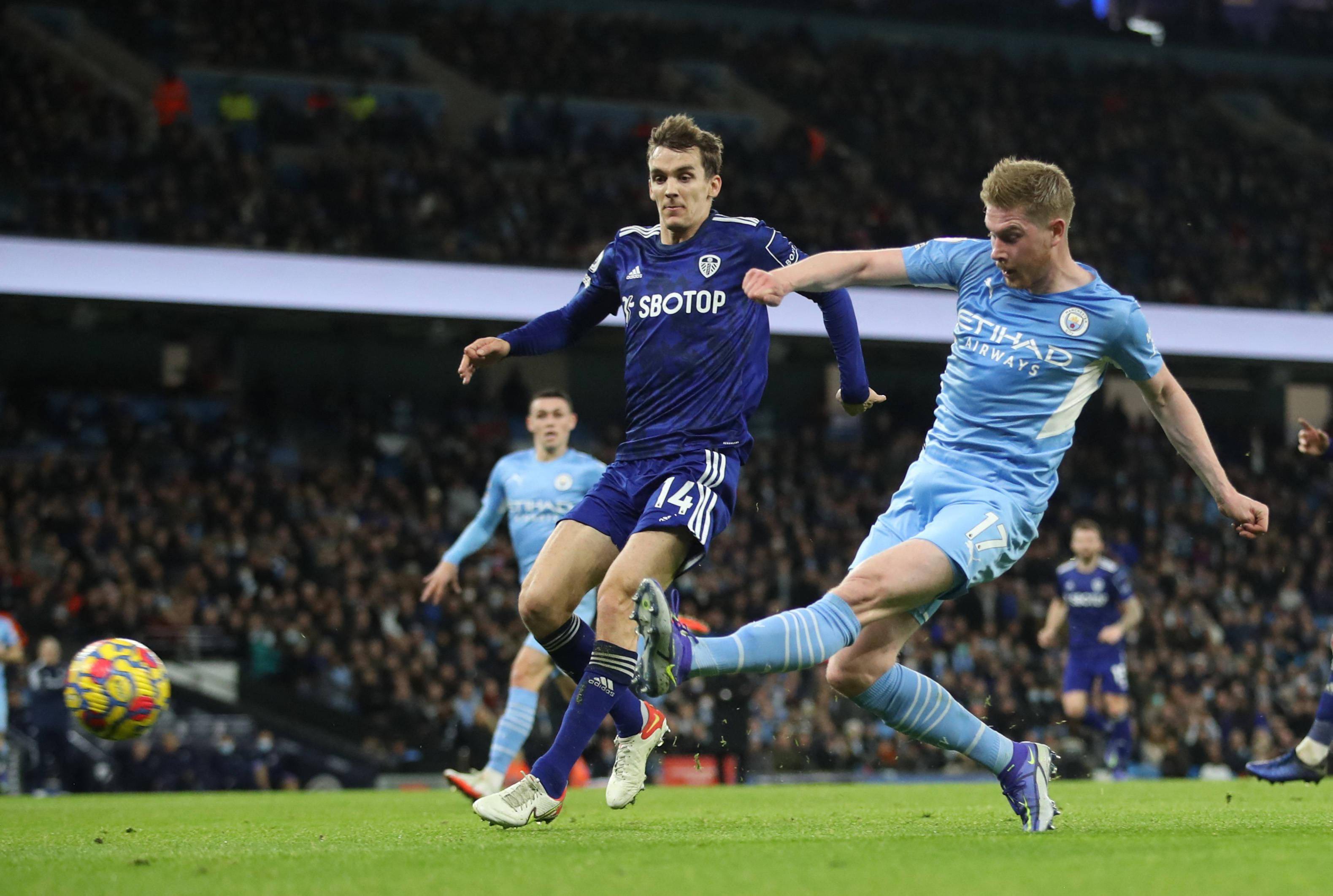 更是现代足 更是现代足